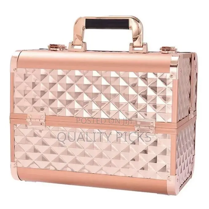 Diamond Cut Professional Beauty Makeup Cosmetic Vanity Case