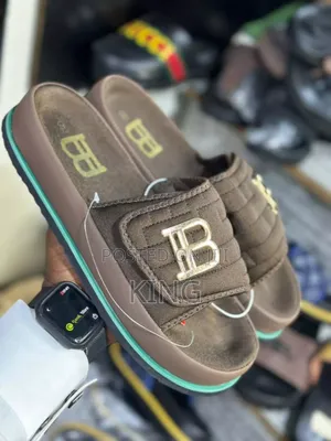 Gifted Bottega Slides. Sandals
