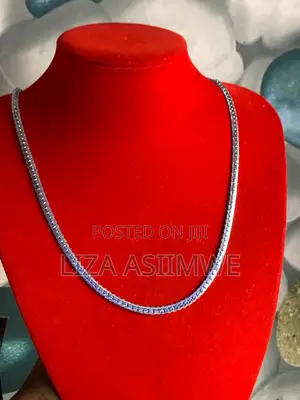 Medium Long Men’S Necklaces