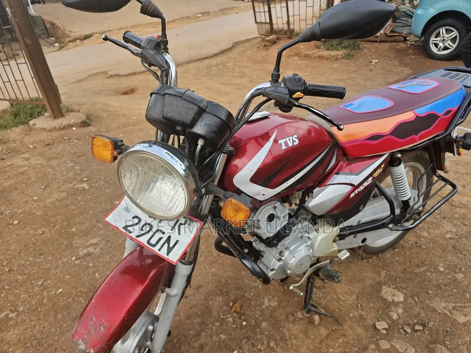 TVS HLX 125 2023 Red