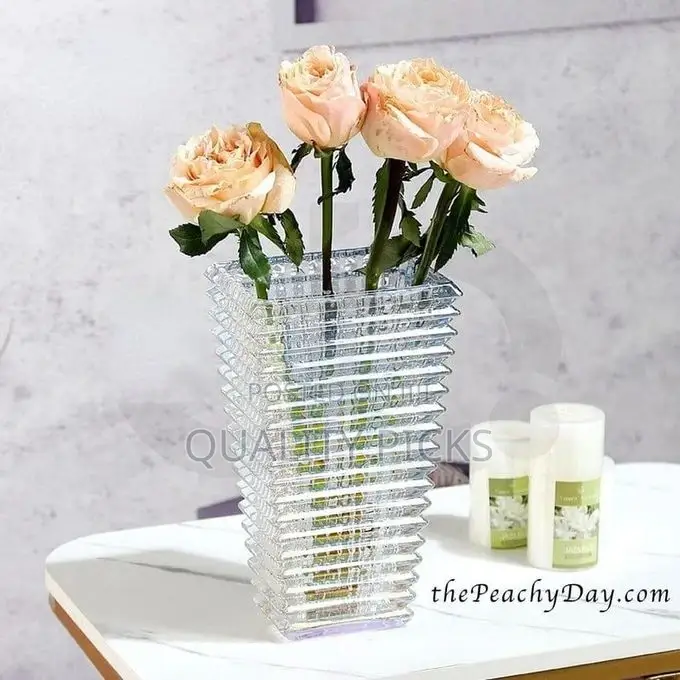 Glass Eye Rectangular Flower Vase Sculpture Vase
