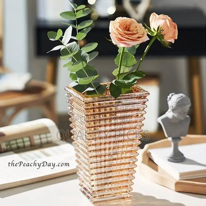 Glass Eye Rectangular Flower Vase Sculpture Vase
