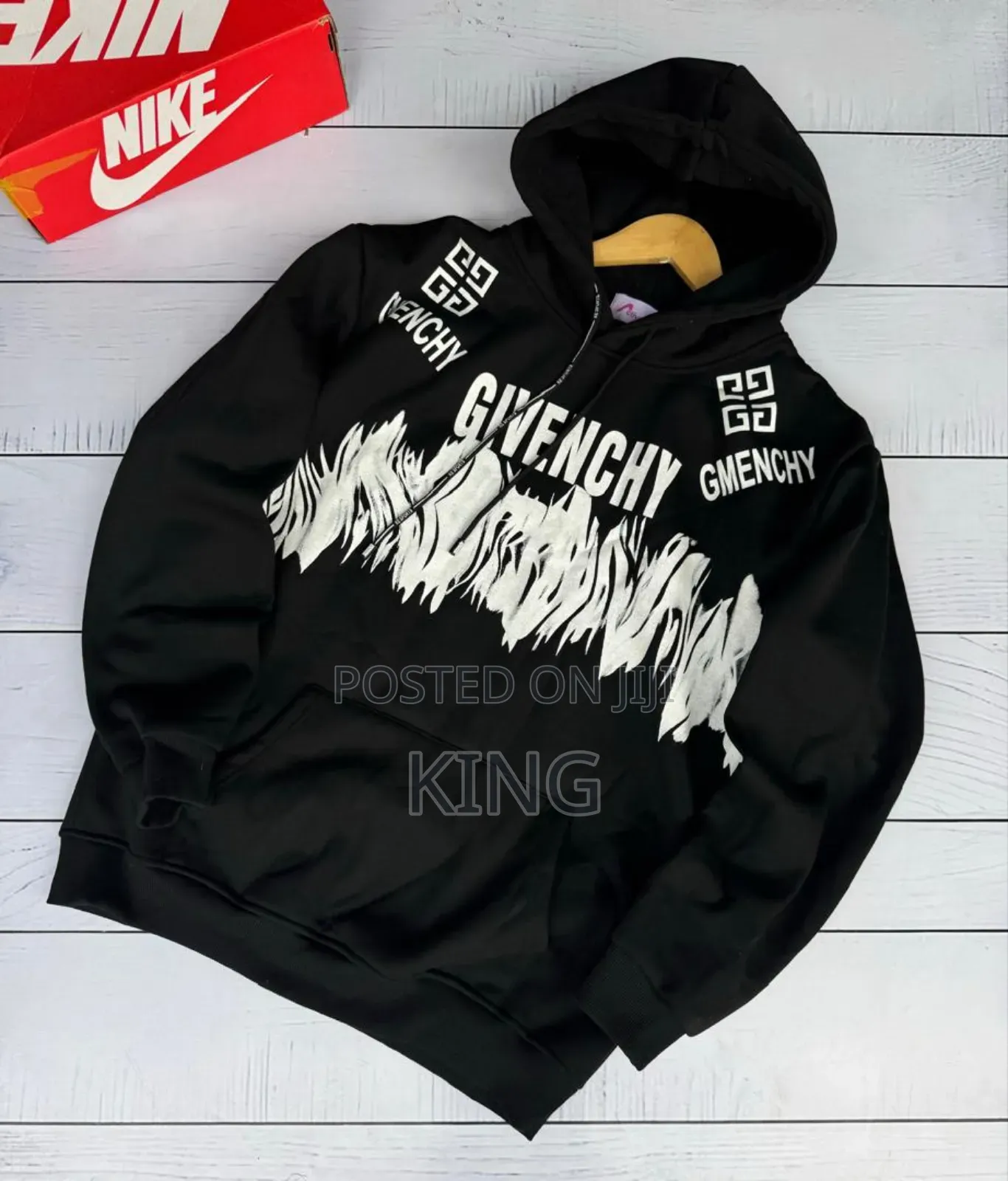 Givenchy Hoodie. Black Jumper