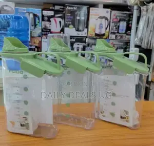 Plastic Dry Food Containers