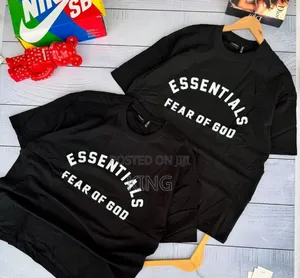 Essential Fear of GOD Round Collar T-Shirt