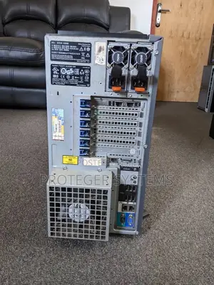 Server Dell PowerEdge T430 32GB Intel Xeon HDD+SSD 2T