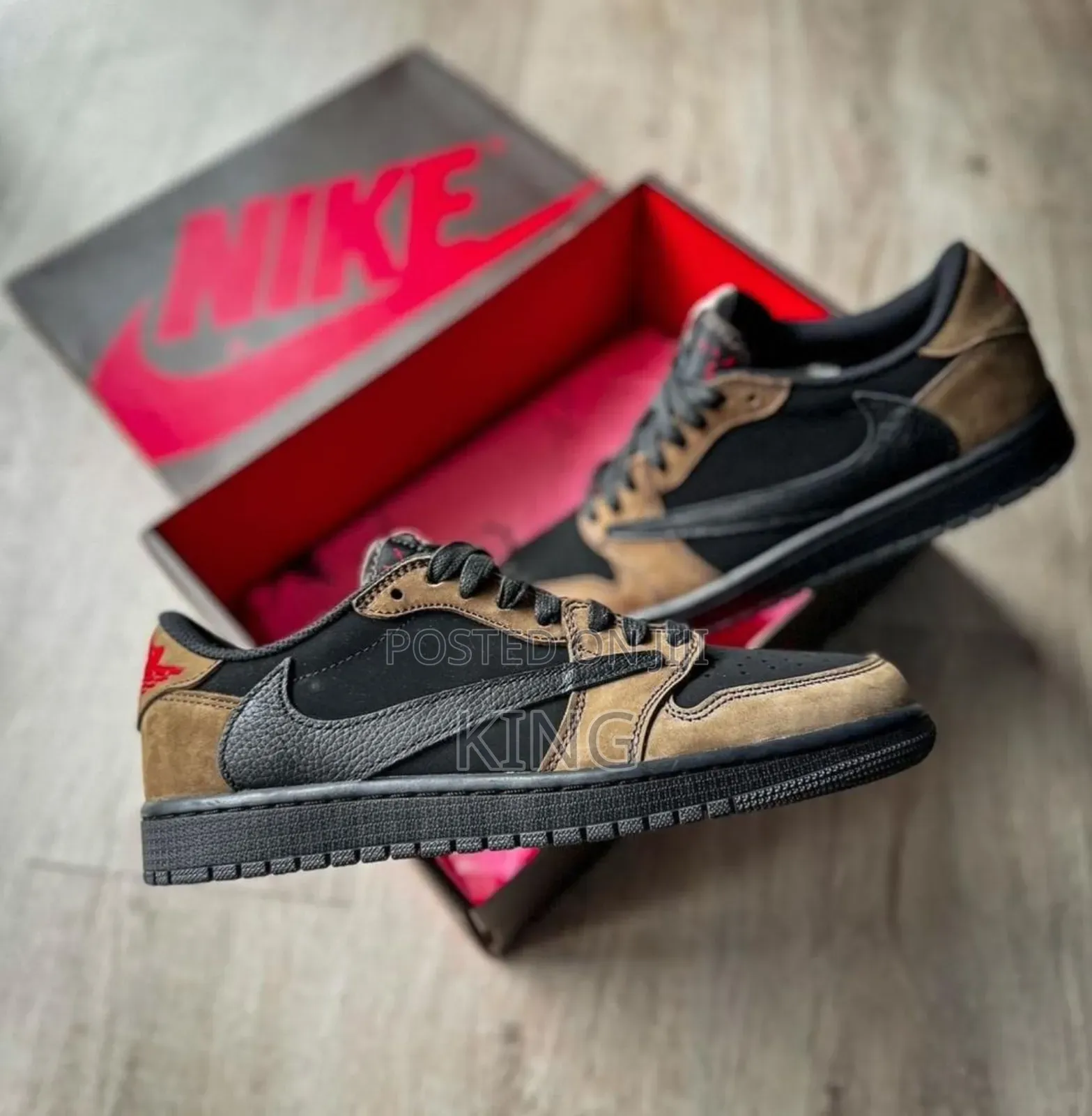 Travis Scott Jordan 1 Low Velvet Brown Sneakers