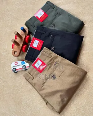 Genial New Quality Kaki Pants/Trousers