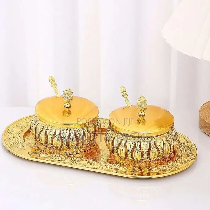 Modern Gold Metal Spice Pot Sealed Glass Sugar Bowl Box