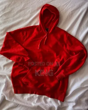 Confident Pocket Jumper Hoodie