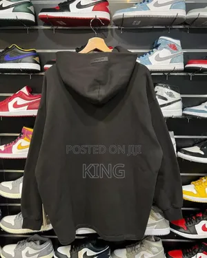 Right Pocket Jumper Hoodie