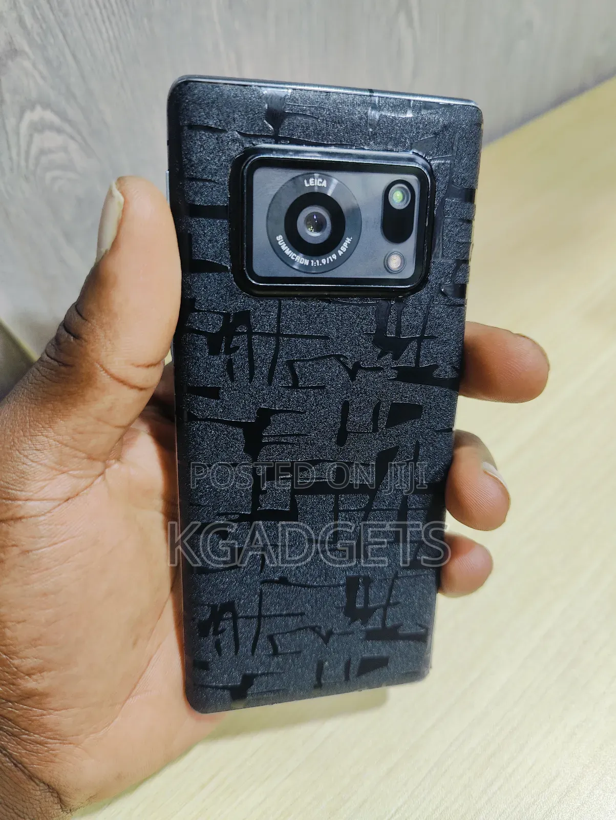 Sharp Aquos R6 128 GB Black