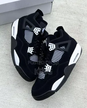Luxy Nike Air Jordan 4 Retro White Thunder (GS)