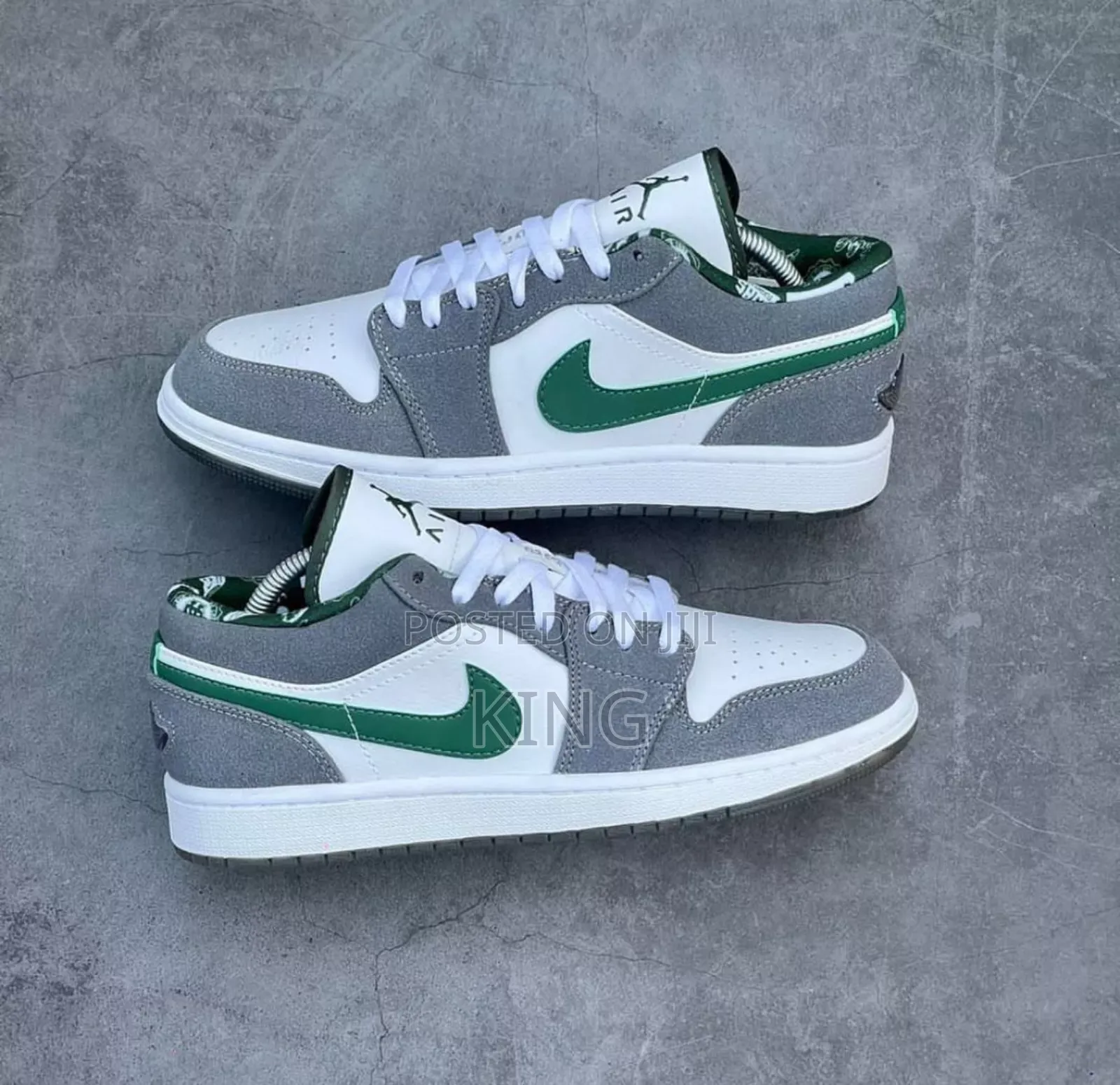Air Jordan 1 Retro Low North Side