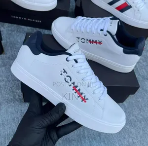 Tommy Hilfiger Sneakers. Men's Ledger