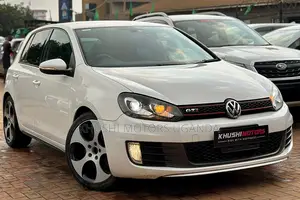 Volkswagen Golf 2011 White
