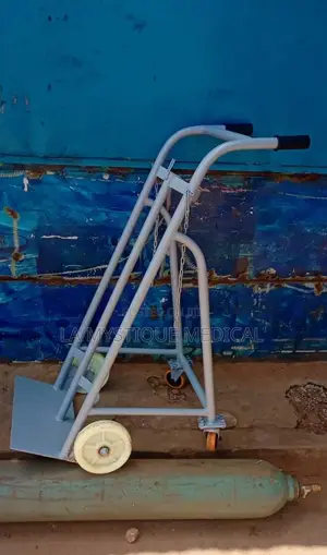 Oxygen Cylinder Trolleys