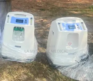 Oxygen Concentrators (Dual Flow)
