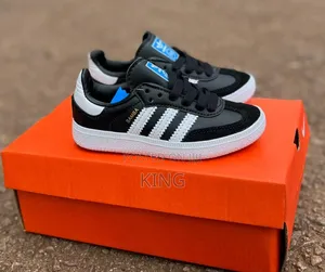 Kids Sneakers. Adidas Samba Black. Adidas Kids