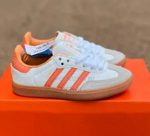 Kids Sneakers. Adidas Samba White Wonder Pink