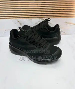 Original Black Reebok Gore-Tex Trainer Running Sneakers