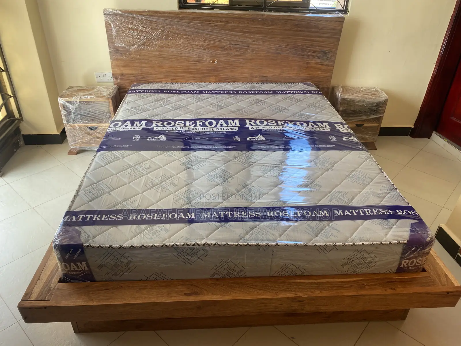 Modern Solid Low Bed/ Platform Bed