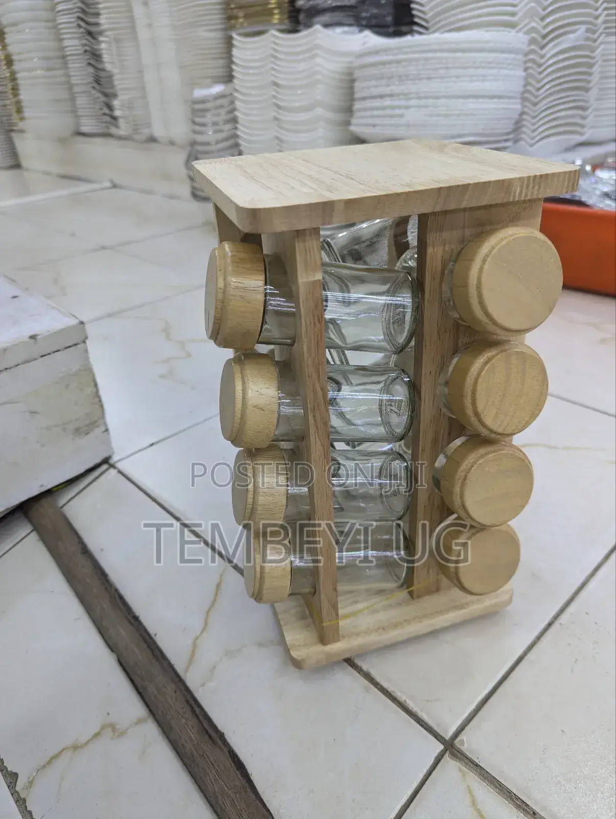 16 Piece Bamboo Frame and Lid Spice Rack