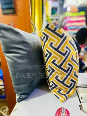 Bed Pillow Set