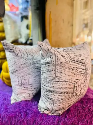 Bed Pillow Set