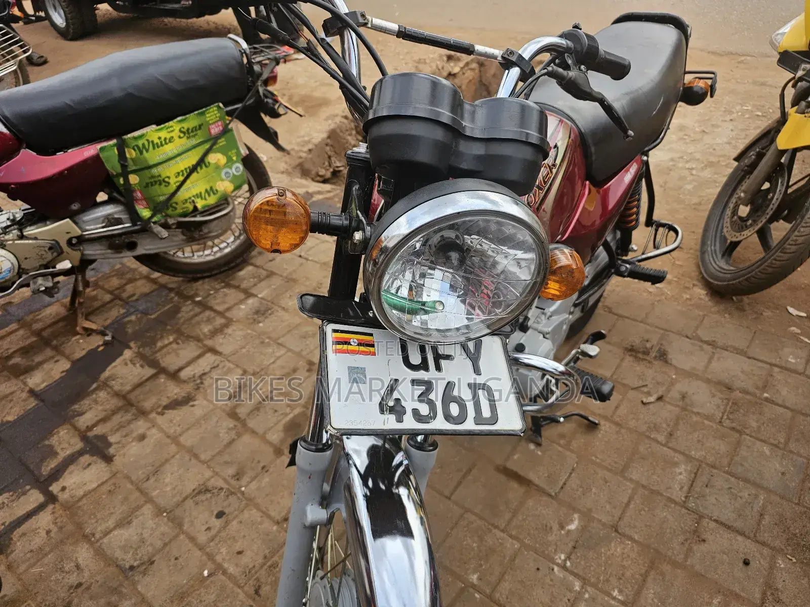 Bajaj Boxer 2024 Red