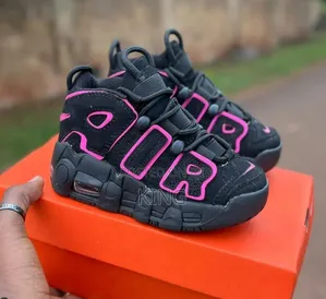 Kids Sneakers. Nike Air Black Pink