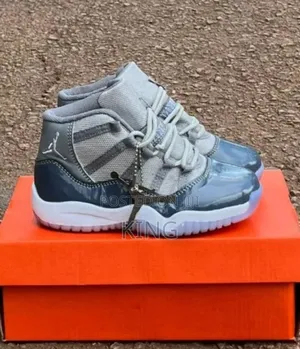 Kids Sneakers. Kids Air Jordan 11 Cool Grey