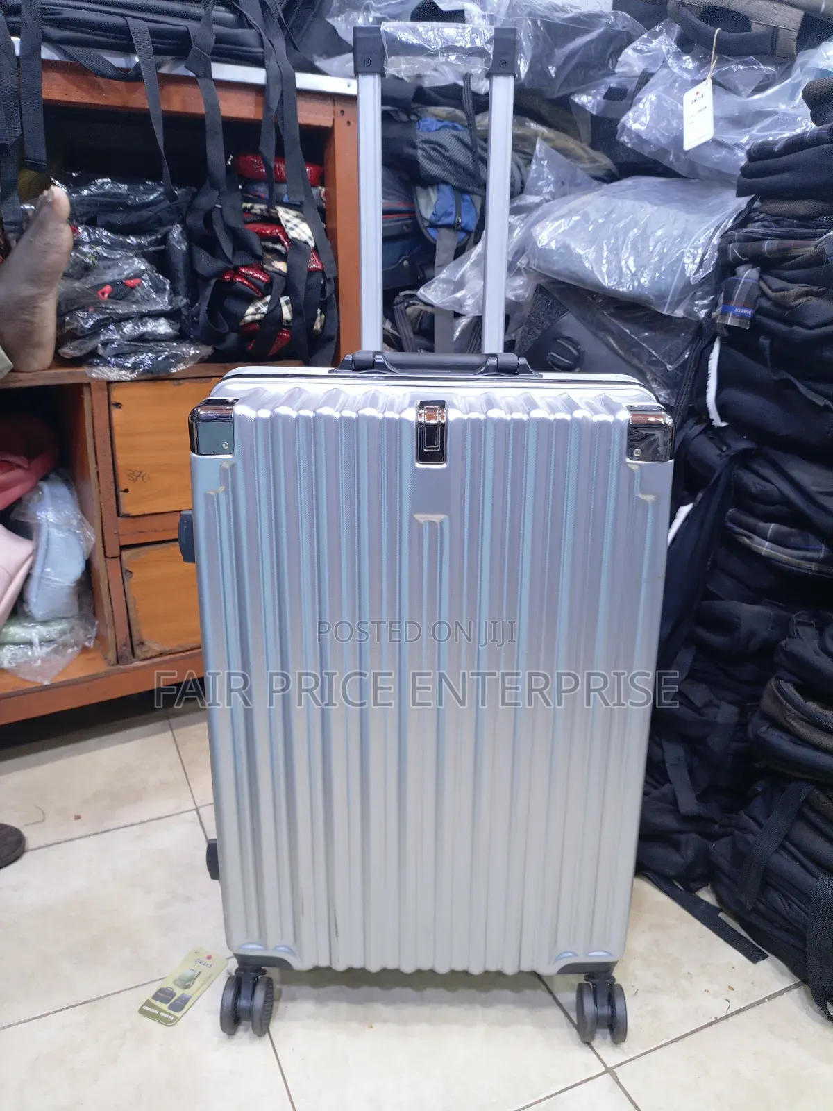 Classic Plastic Suitcases in Extra Large Size