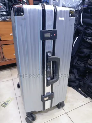 Classic Plastic Suitcases in Extra Large Size