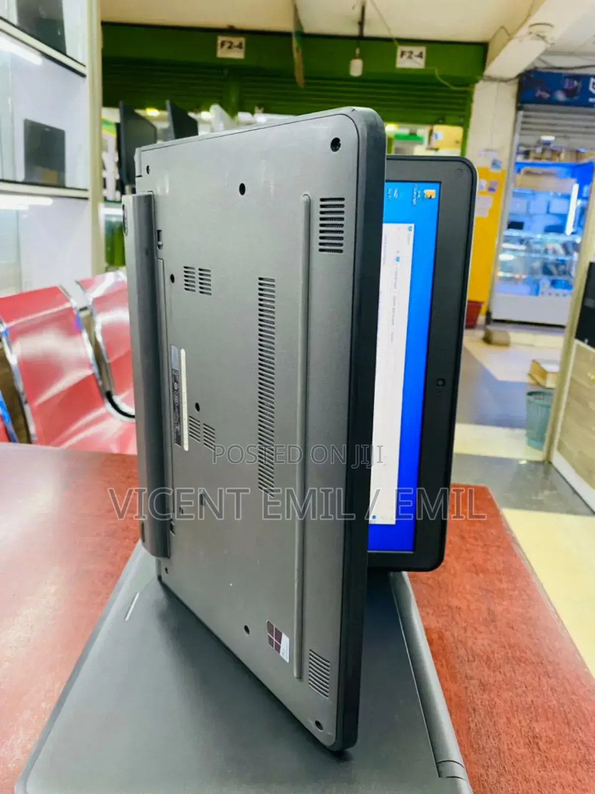 Laptop Dell Latitude E3350 4GB Intel Core I3 HDD 500GB