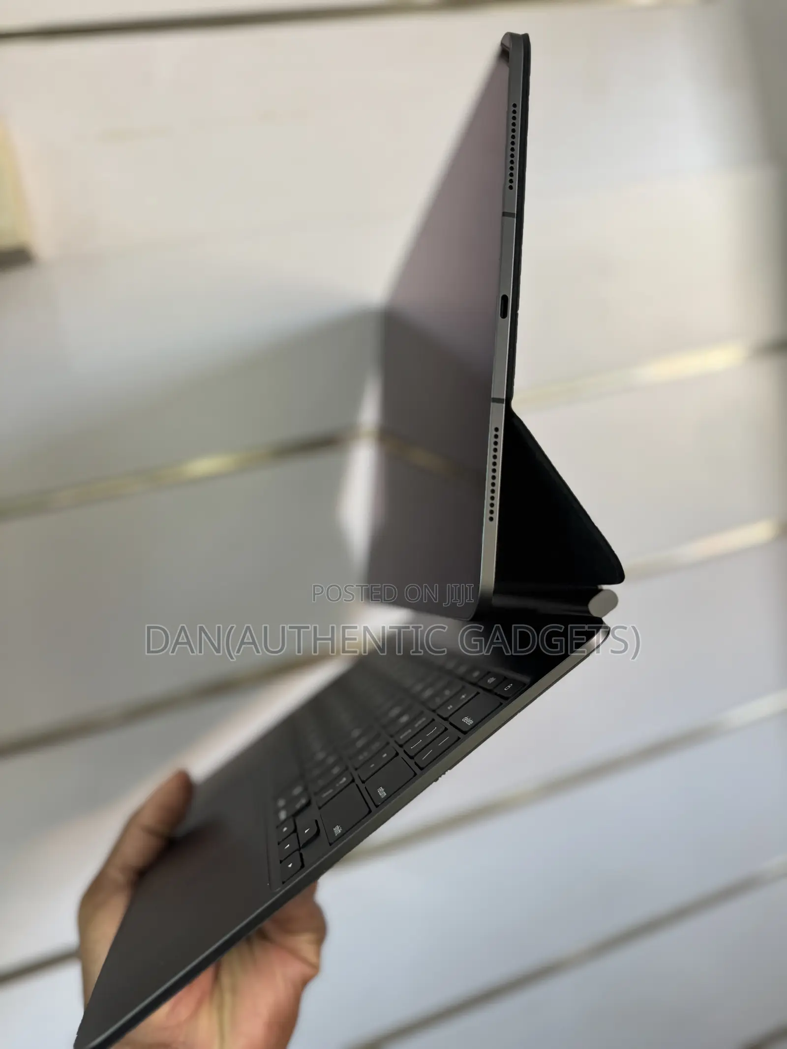 Apple iPad Pro 13 (2024) 256 GB Gray