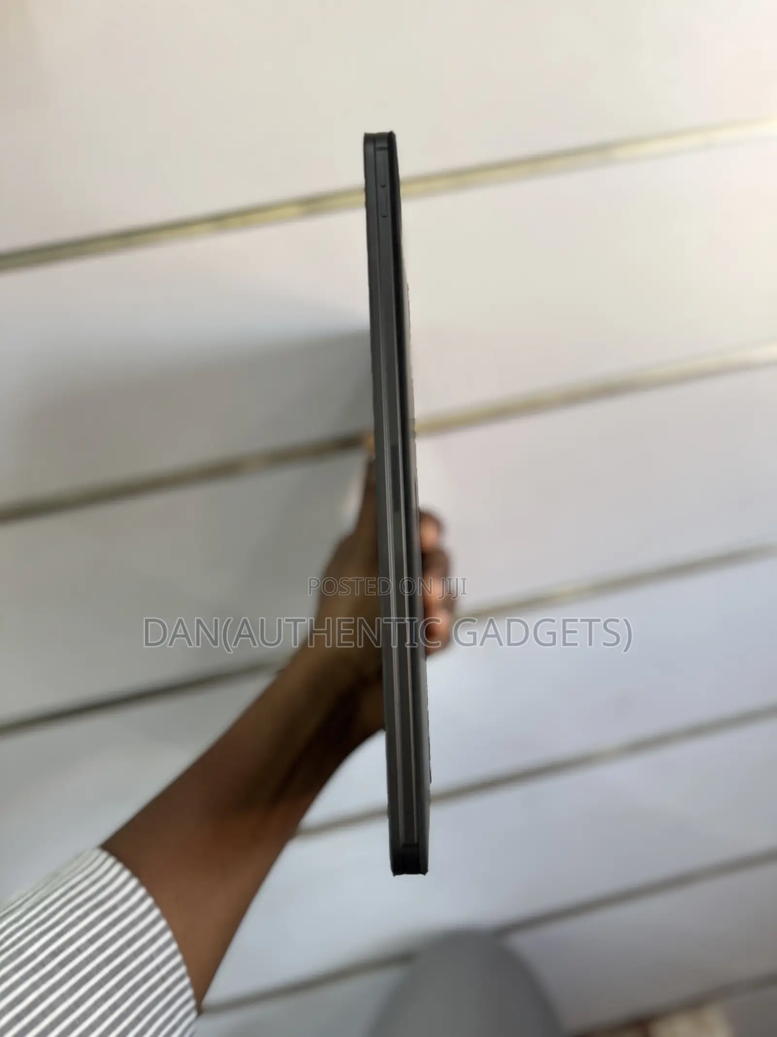 Apple iPad Pro 13 (2024) 256 GB Gray