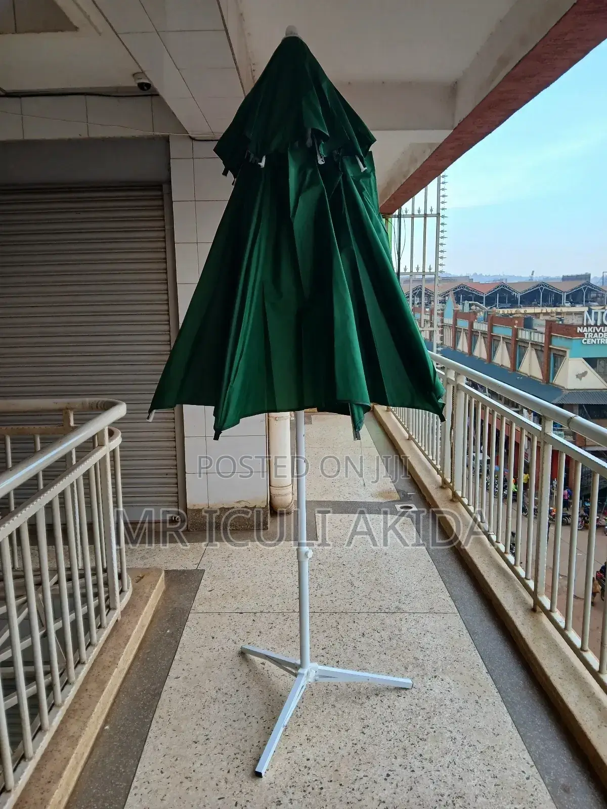 2.4mtrs Business Umbrella With Canopy Overlap Support Base