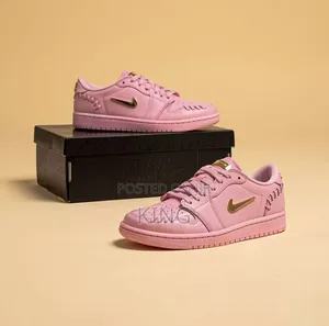Vogue Air Jordan 1 Low Method of Make" Perfect Pink Sneakers