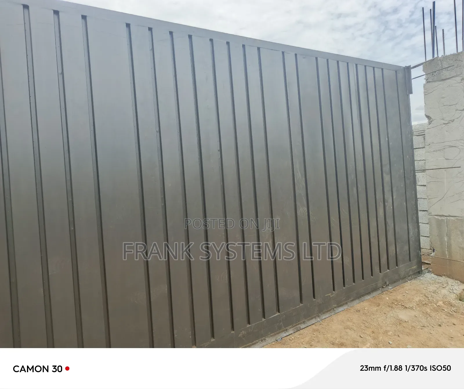 Metallic Sliding Gate. 16ftsby 5