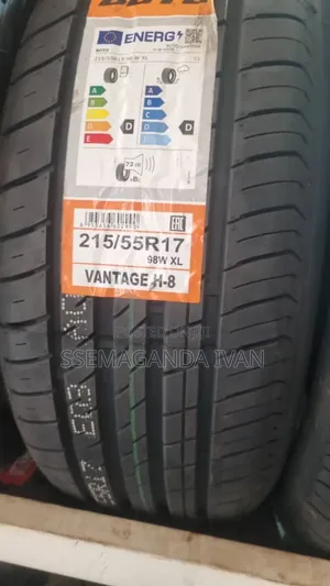 215/55r17 Vantage