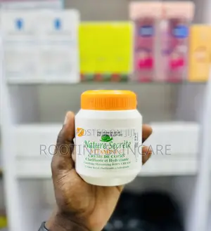 Nature Secret Vitamin C Clarifying Brightening Body Cream