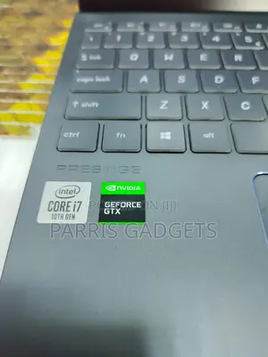 New Laptop MSI 16GB Intel Core I7 SSD 512GB