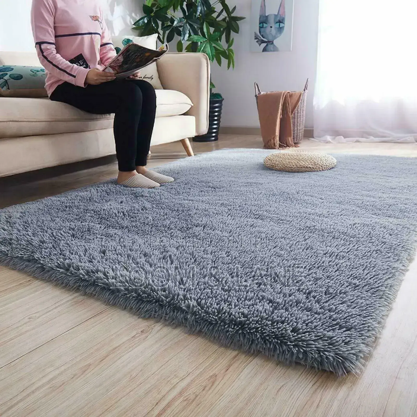 Large Centre Fluffy Carpet 2 Metres by 3 Metres
