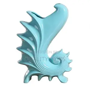 Simple and Stylish Creative Conch Shell Fish Decorative Vase