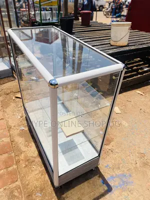 Showcase Display Counter 3fts