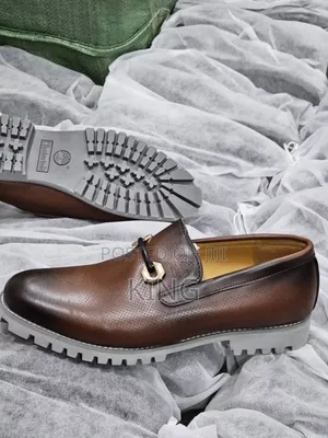 Verified Casual Leather Shoes
