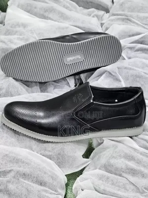 Swift Casual Leather Shoes
