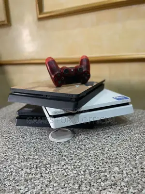 Ps4 Slim Chipped Game Consoles With One Game Pad