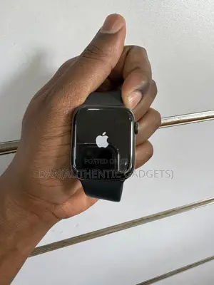 Apple Watch Series 6 Stainless Steel Black